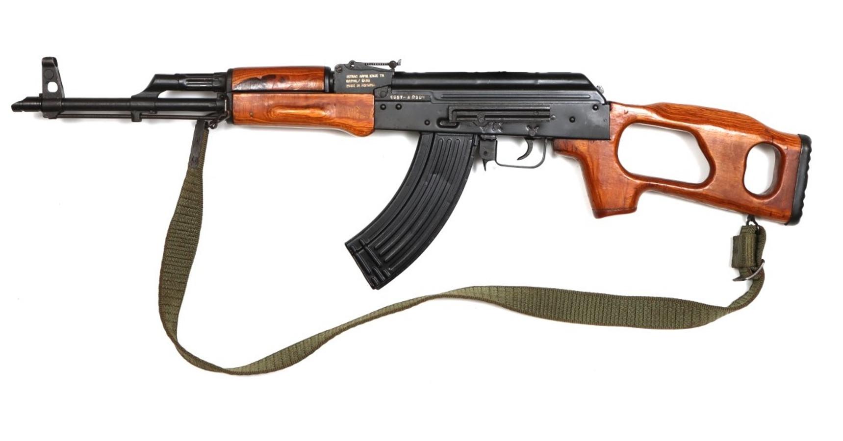 AKM Thumbhole tussal, 7,62x39 félautomata