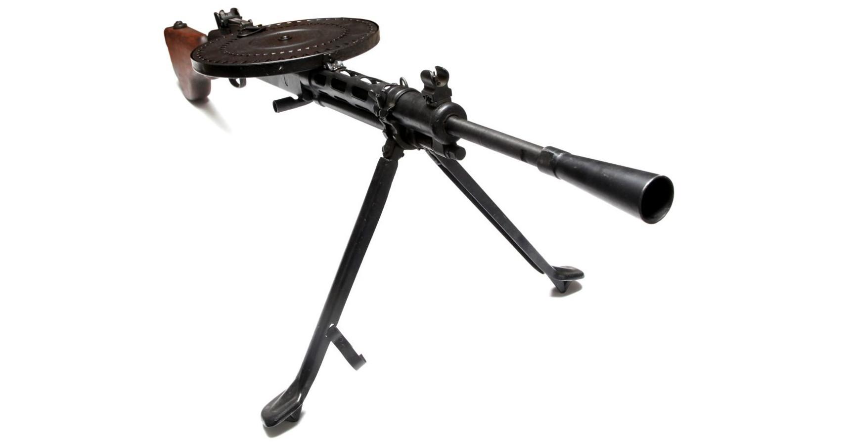 DP-27 7,64x54R, csigatárral, félautomata