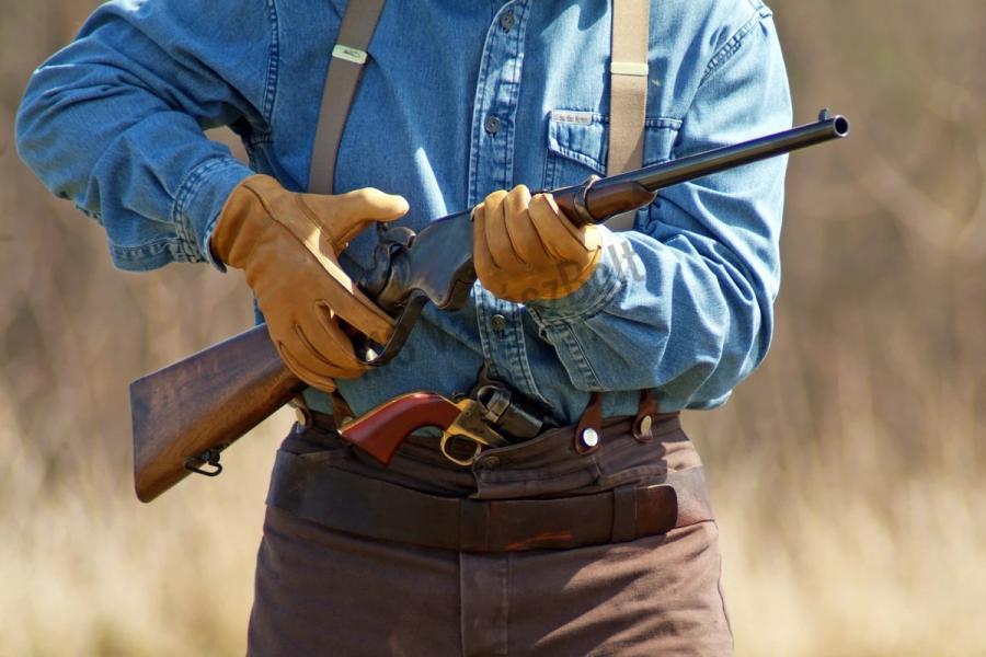 Chiappa 1860 SPENCER karabély 45LC, 20'