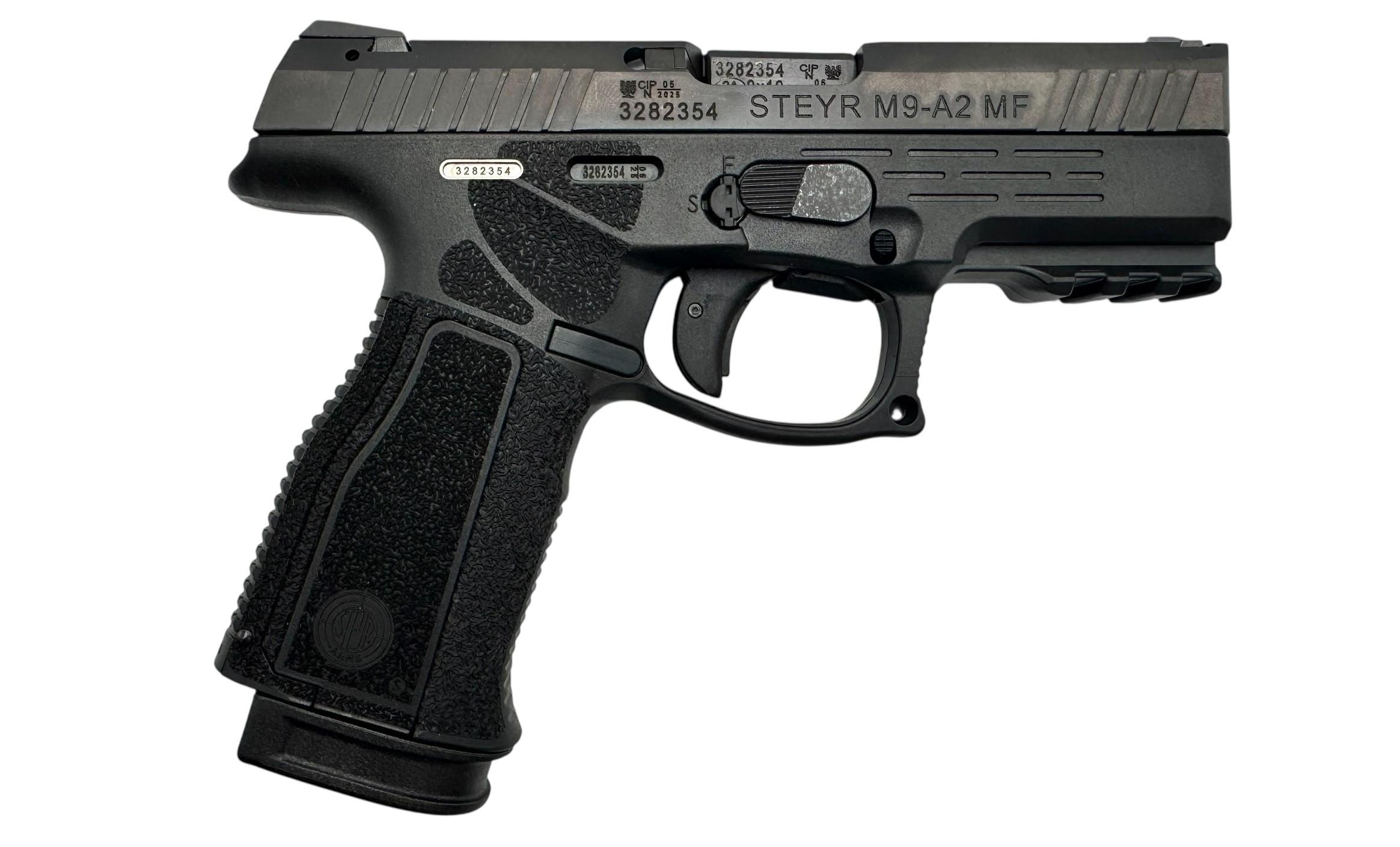 Steyr M9-A2 MF 9x19 trapezoid irányzékkal manual safety