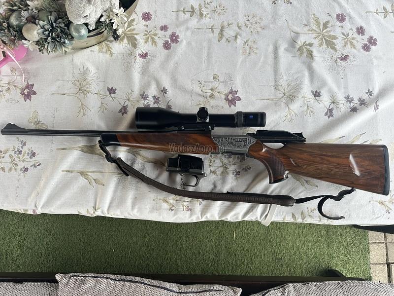 Blaser R8