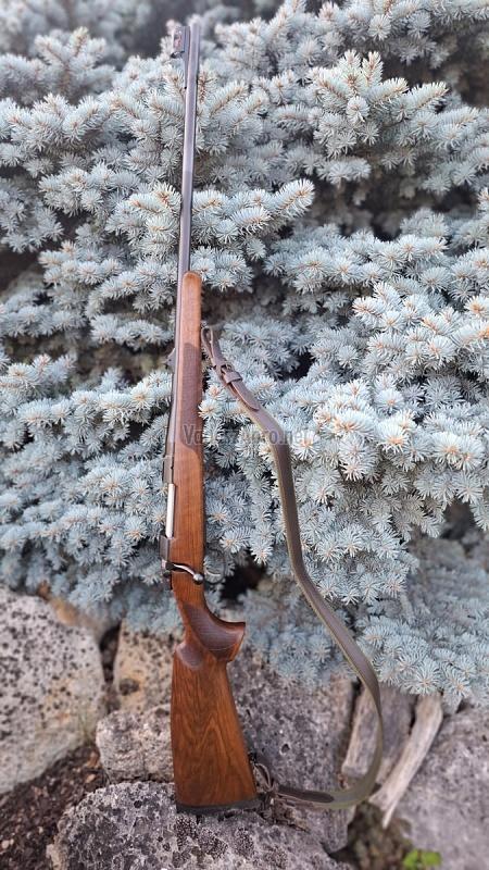 Cz 557 Lux