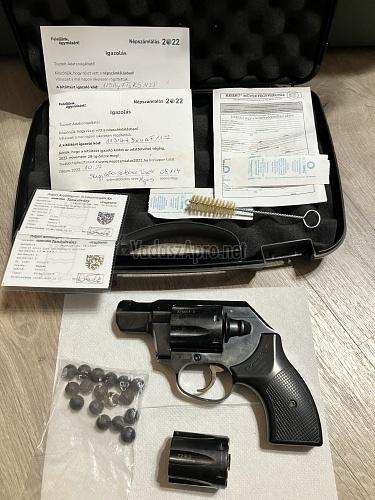 Gumizható Gázriasztó Revolver