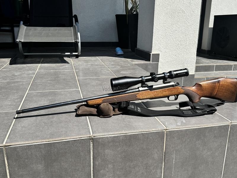 M 695