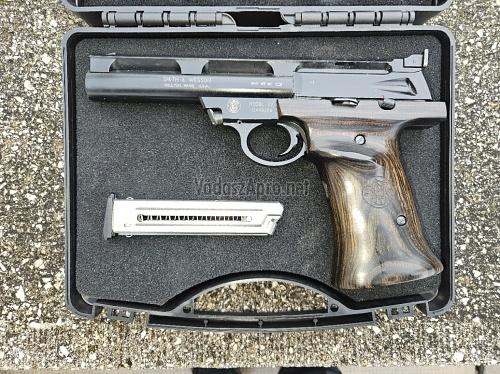 Smith & Wesson M 22a